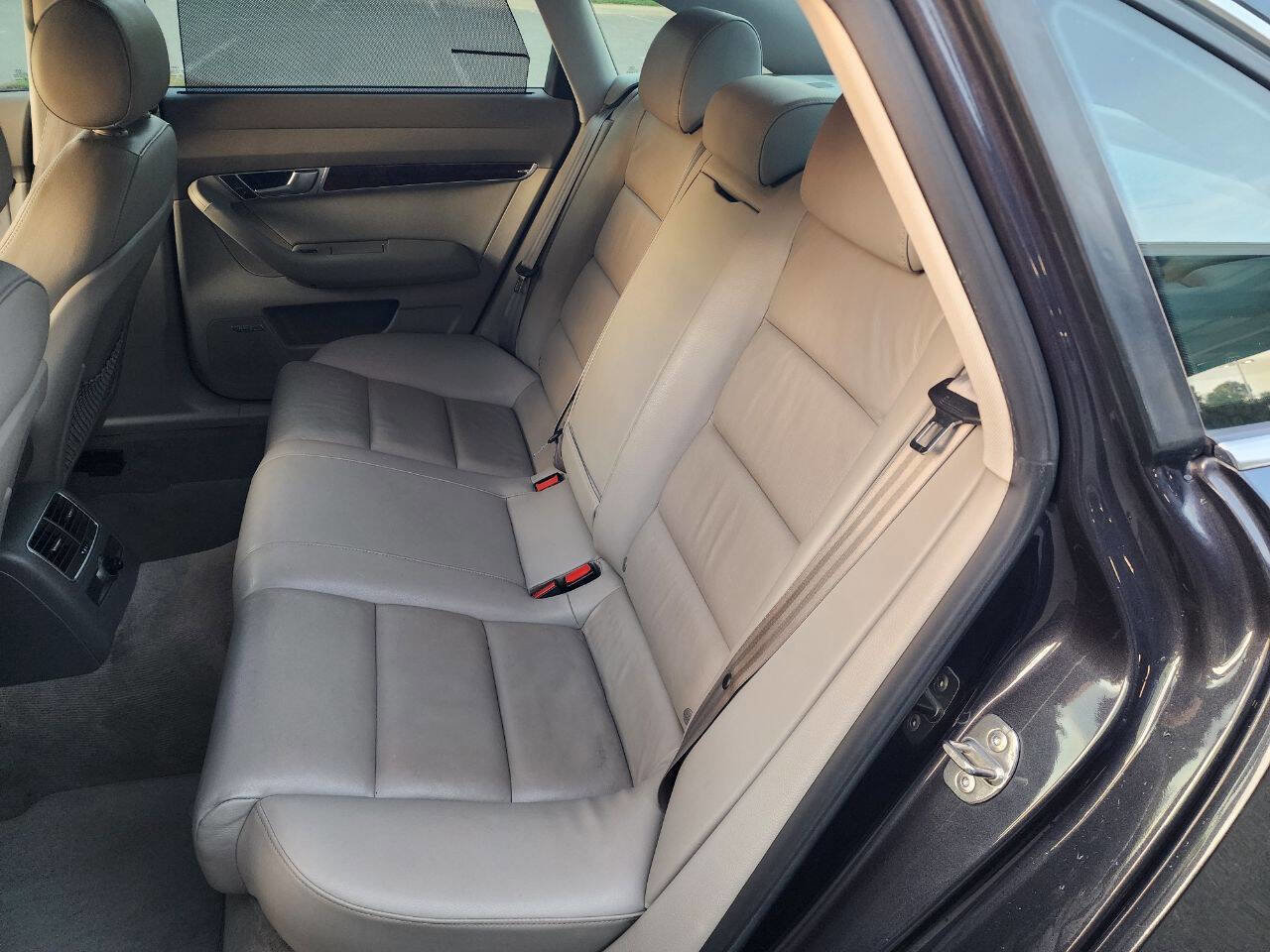 Used 2006 Audi A6 3.2 image 23