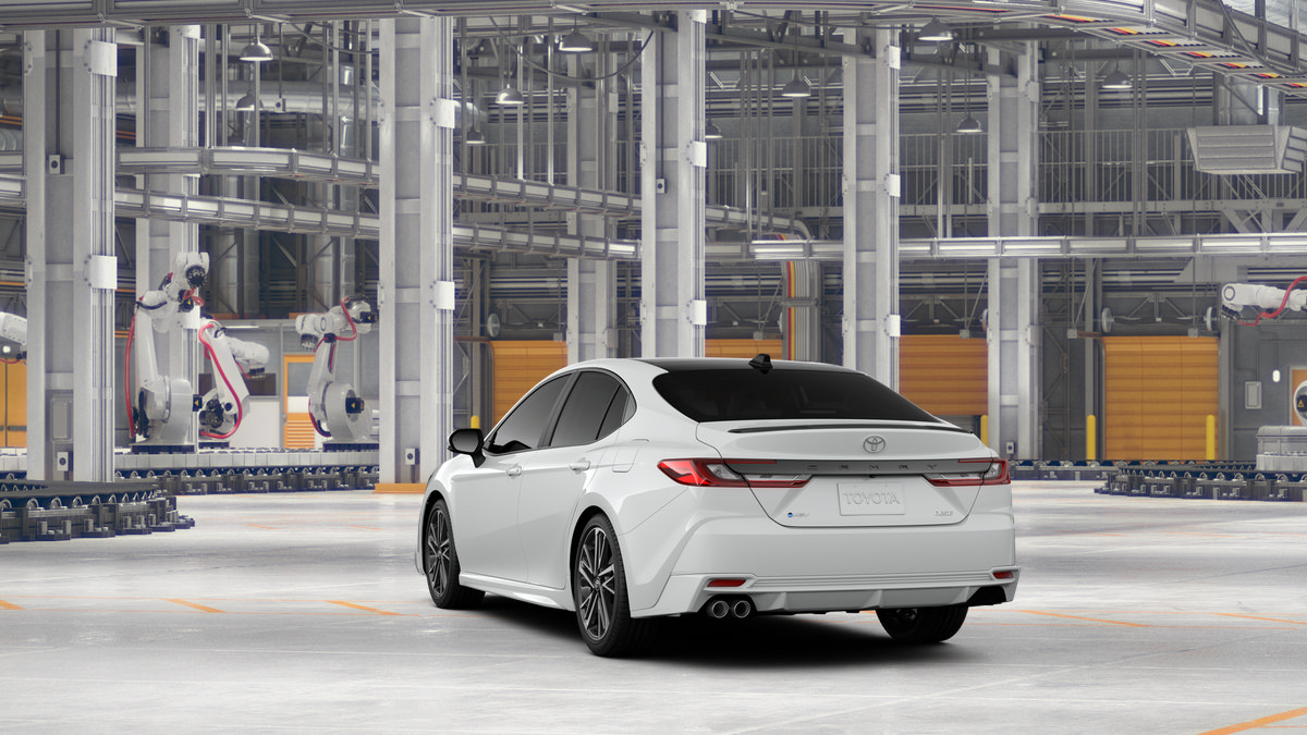 New 2026 Toyota Camry Hybrid FWD image 7
