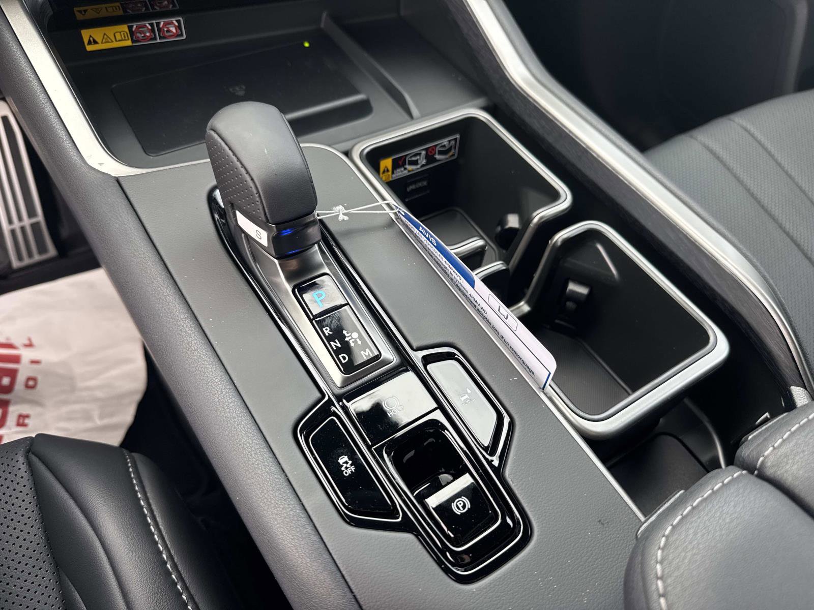 New 2026 Lexus TX 500h AWD image 18