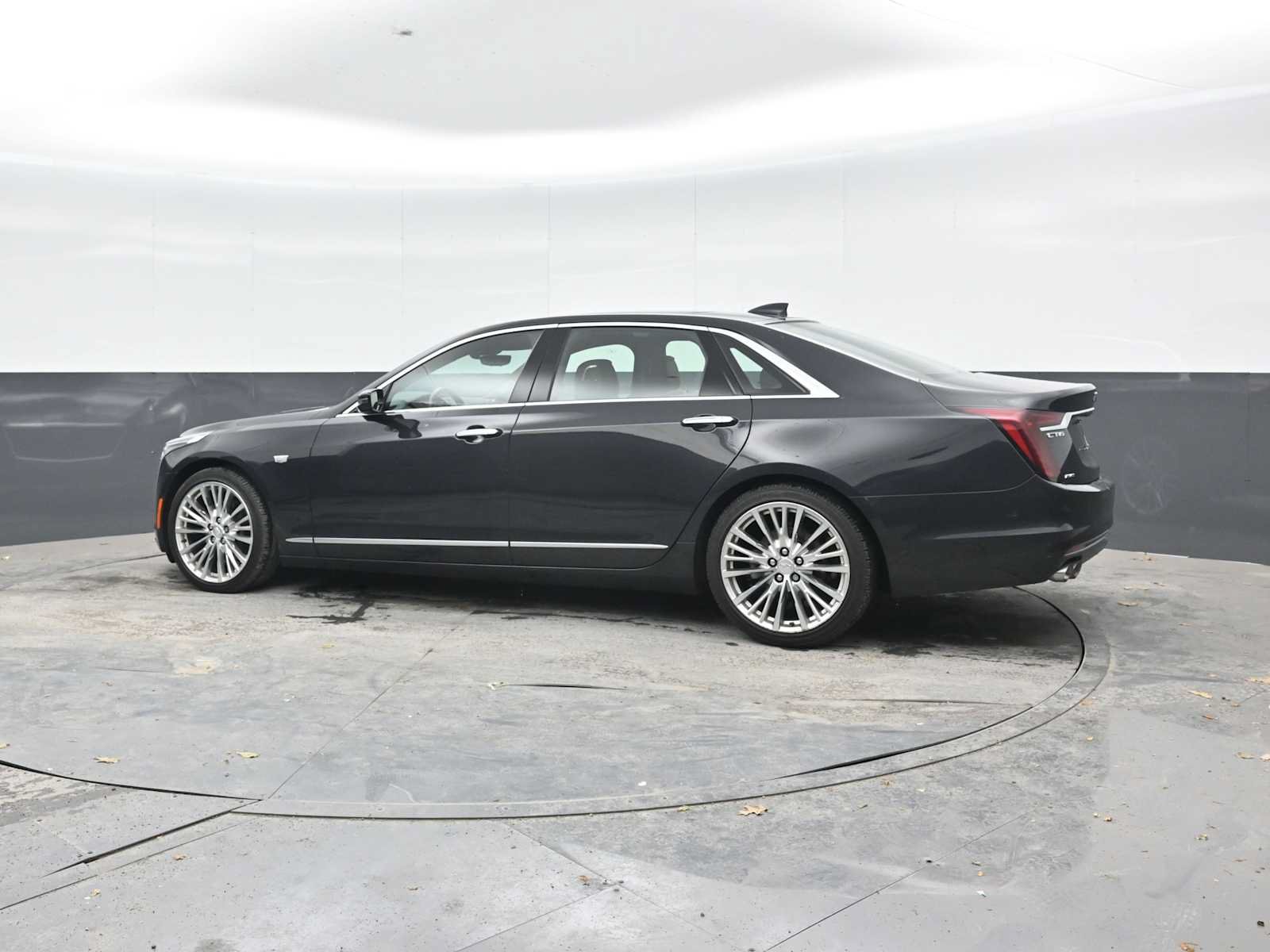 Used 2020 Cadillac CT6 Premium Luxury AWD/4WD image 3
