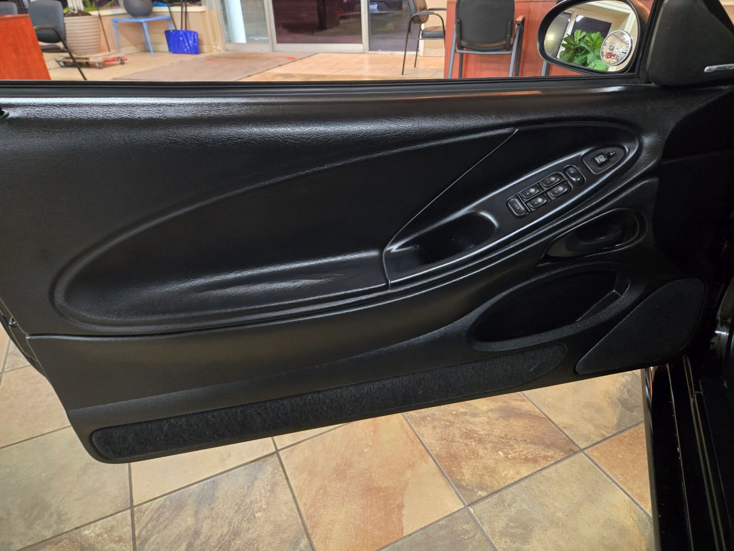 Used 1998 Ford Mustang Cobra image 31