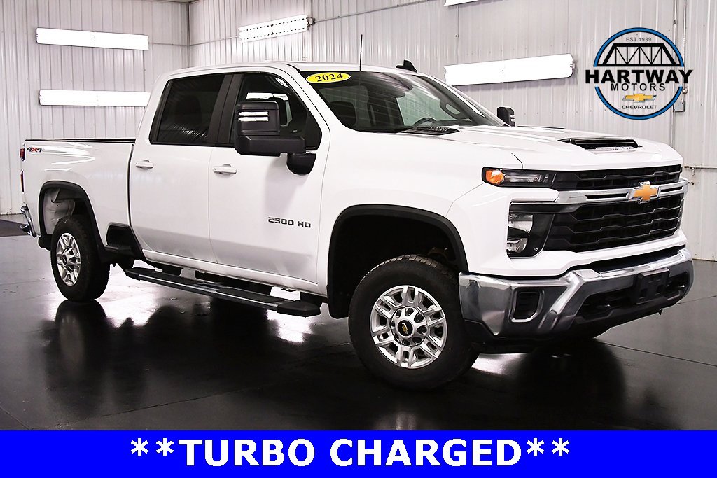 Used 2024 Chevrolet Silverado 2500 LT image 1