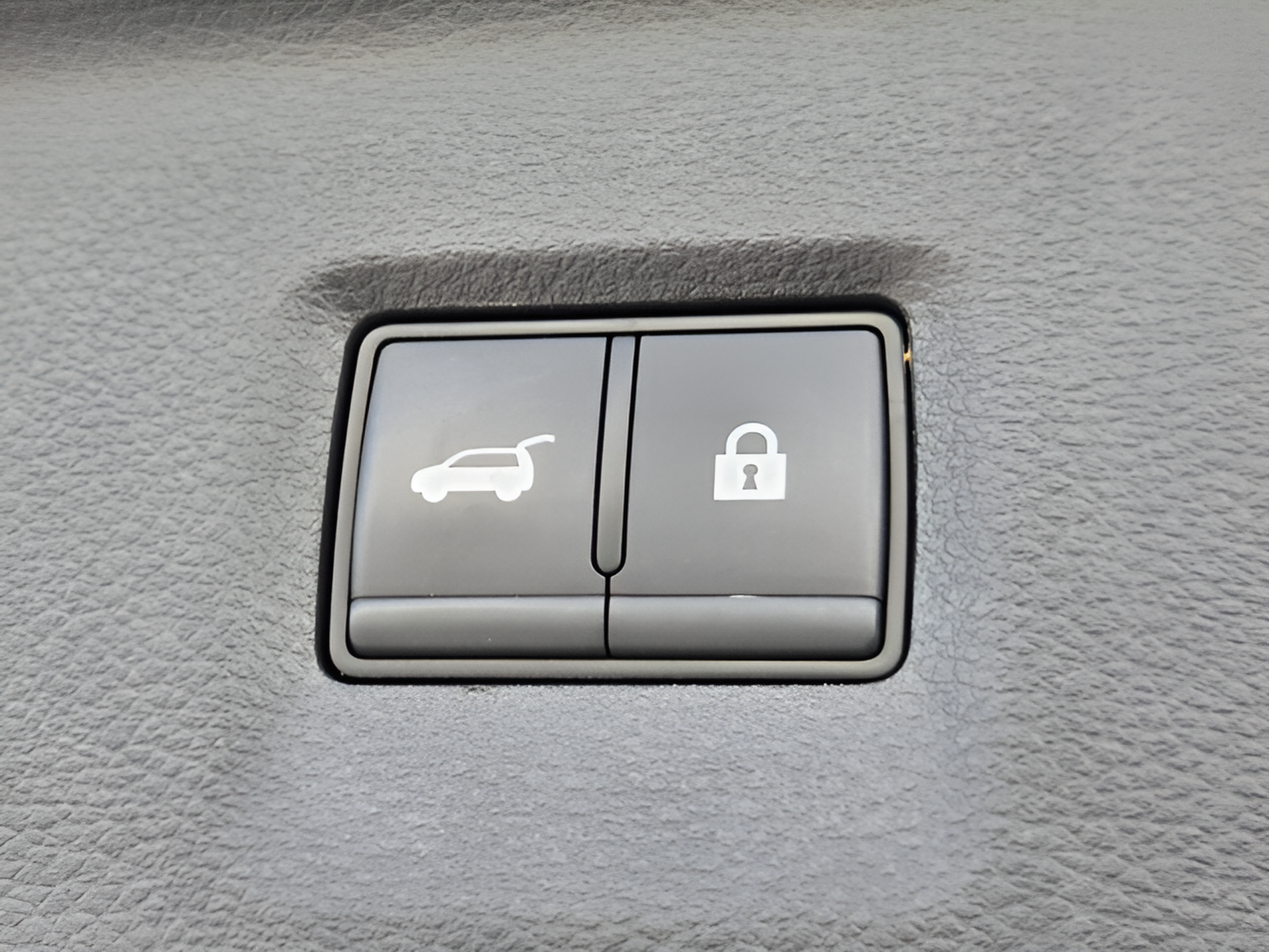 Used 2024 INFINITI QX60 Luxe FWD image 30