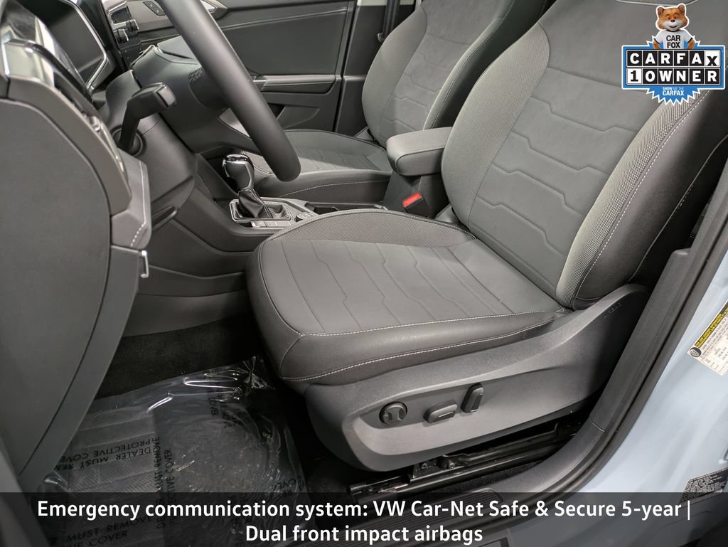 Used 2025 Volkswagen Taos SE AWD/4WD image 14