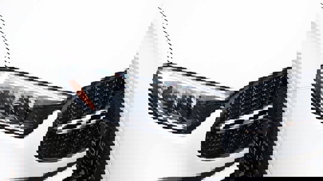 Certified 2025 Mercedes-Benz GLC 300 4MATIC image 11