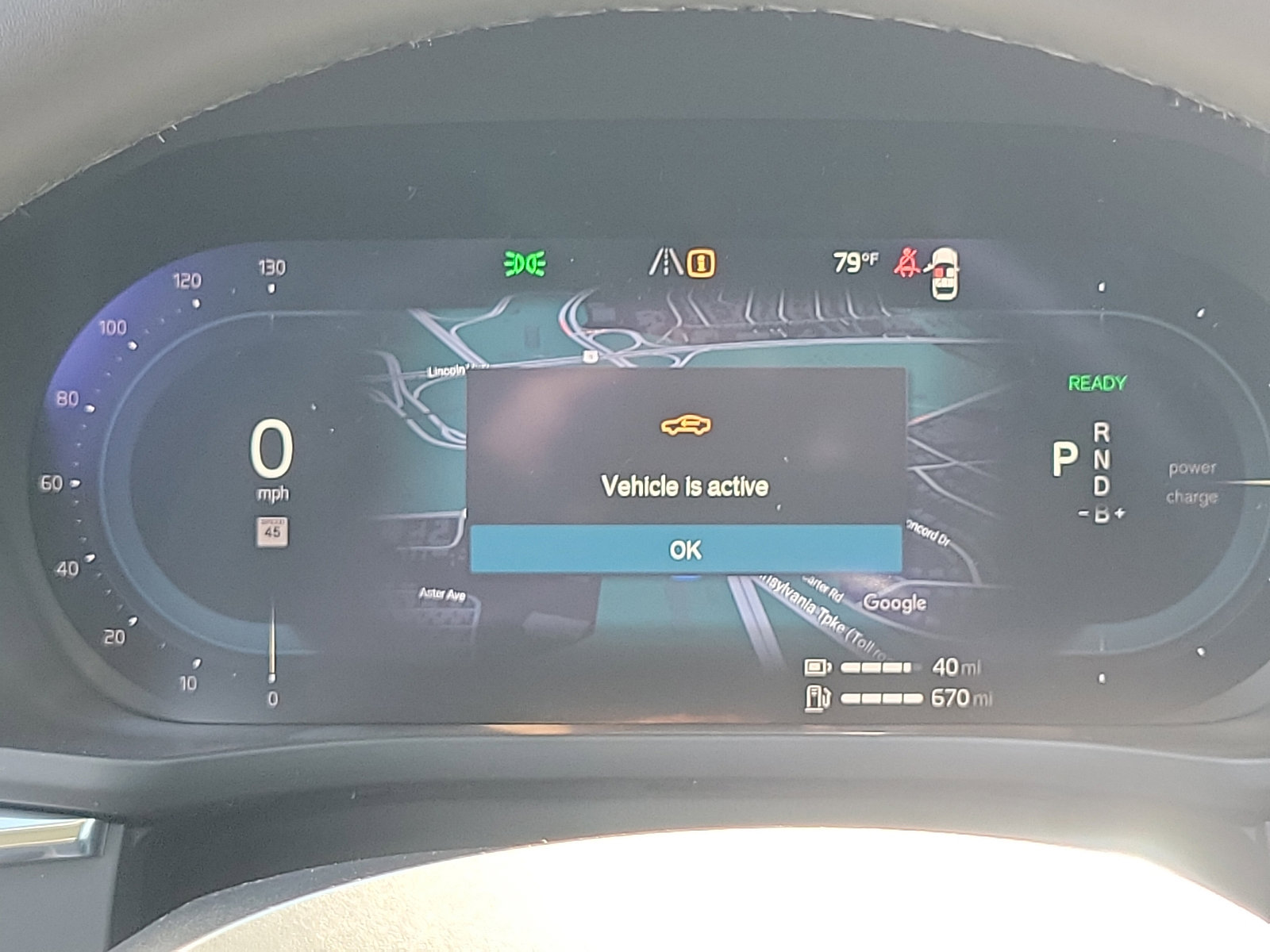 Certified 2025 Volvo XC60 T8 Plus w/ Protection Package Premier image 13