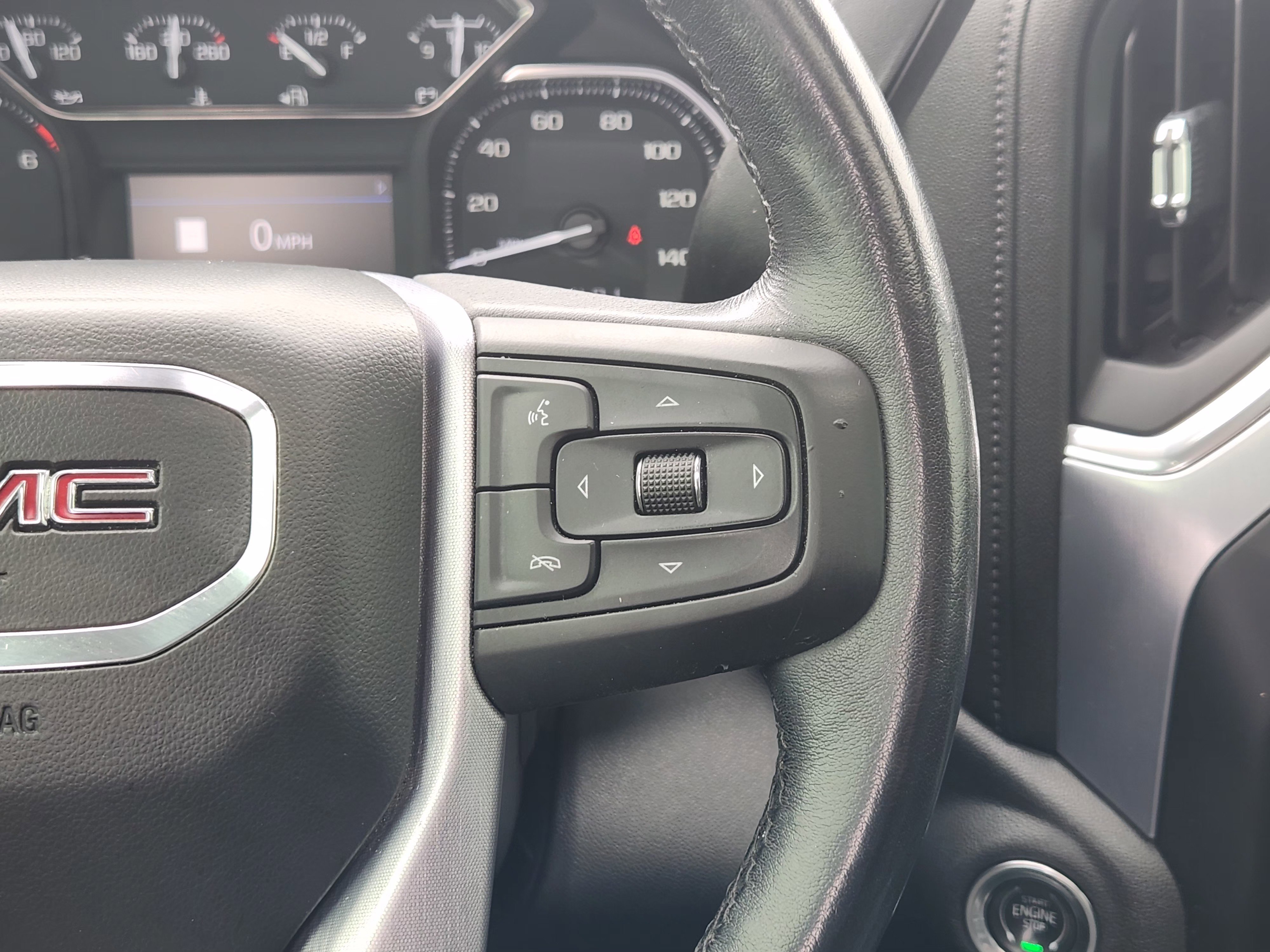 Used 2020 GMC Sierra 1500 SLT AWD/4WD image 31