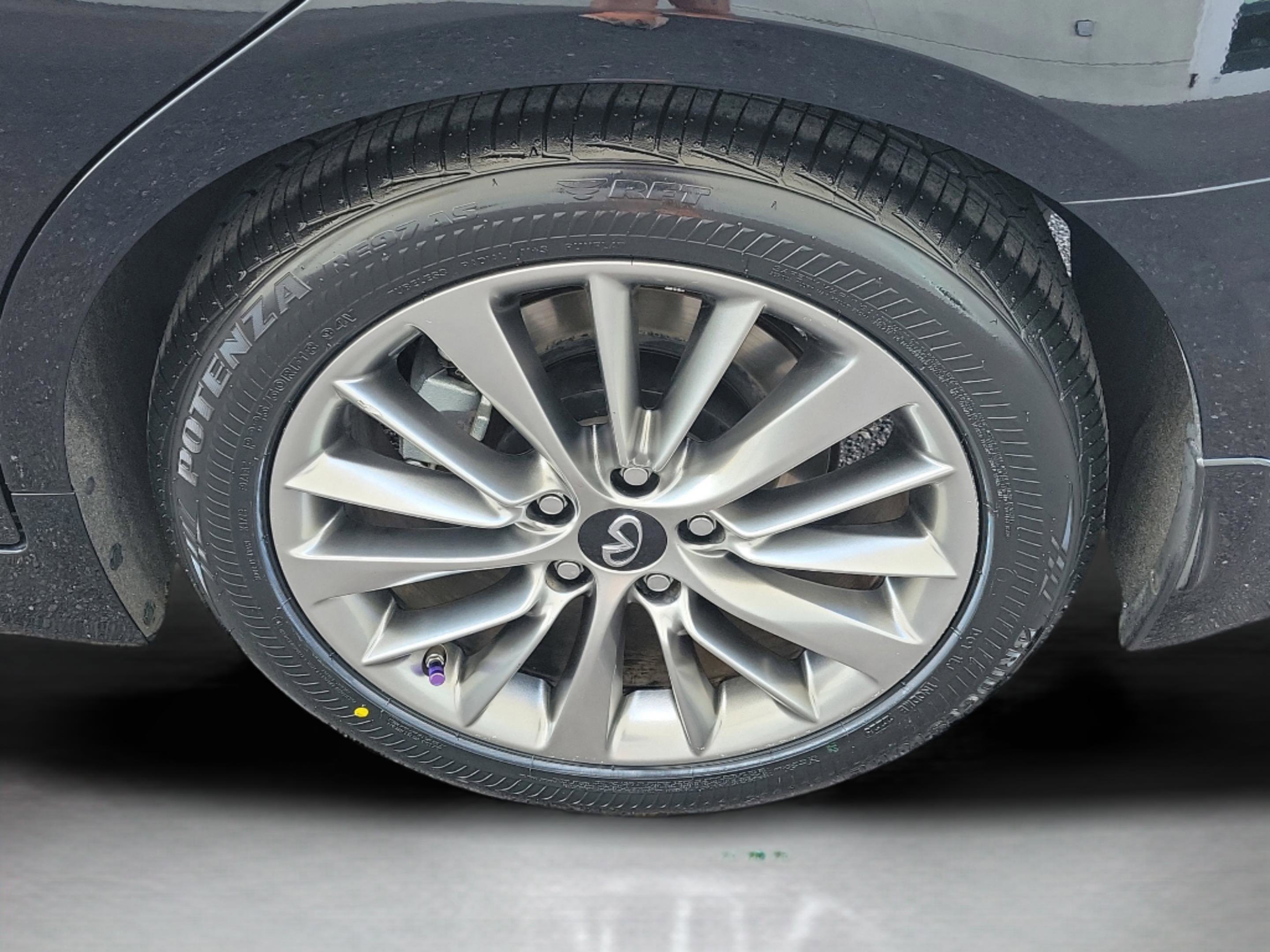 Certified 2023 INFINITI Q50 Luxe w/ Cargo Package image 6