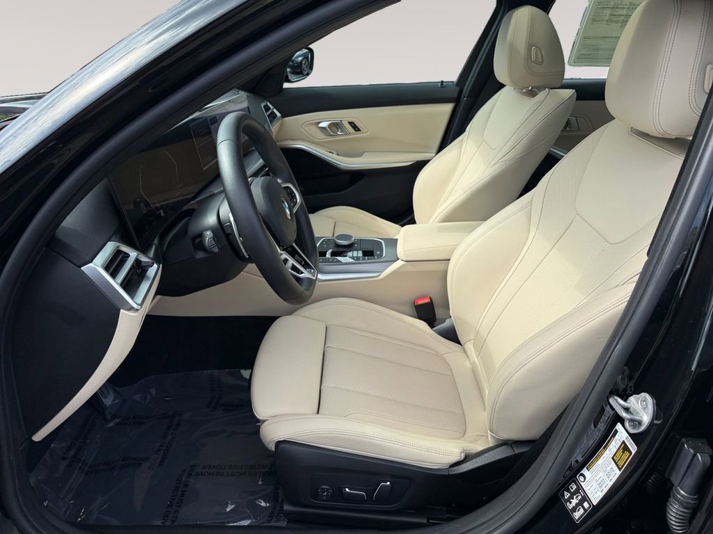 Certified 2025 BMW 330i xDrive Sedan w/ M Sport Package AWD/4WD image 9