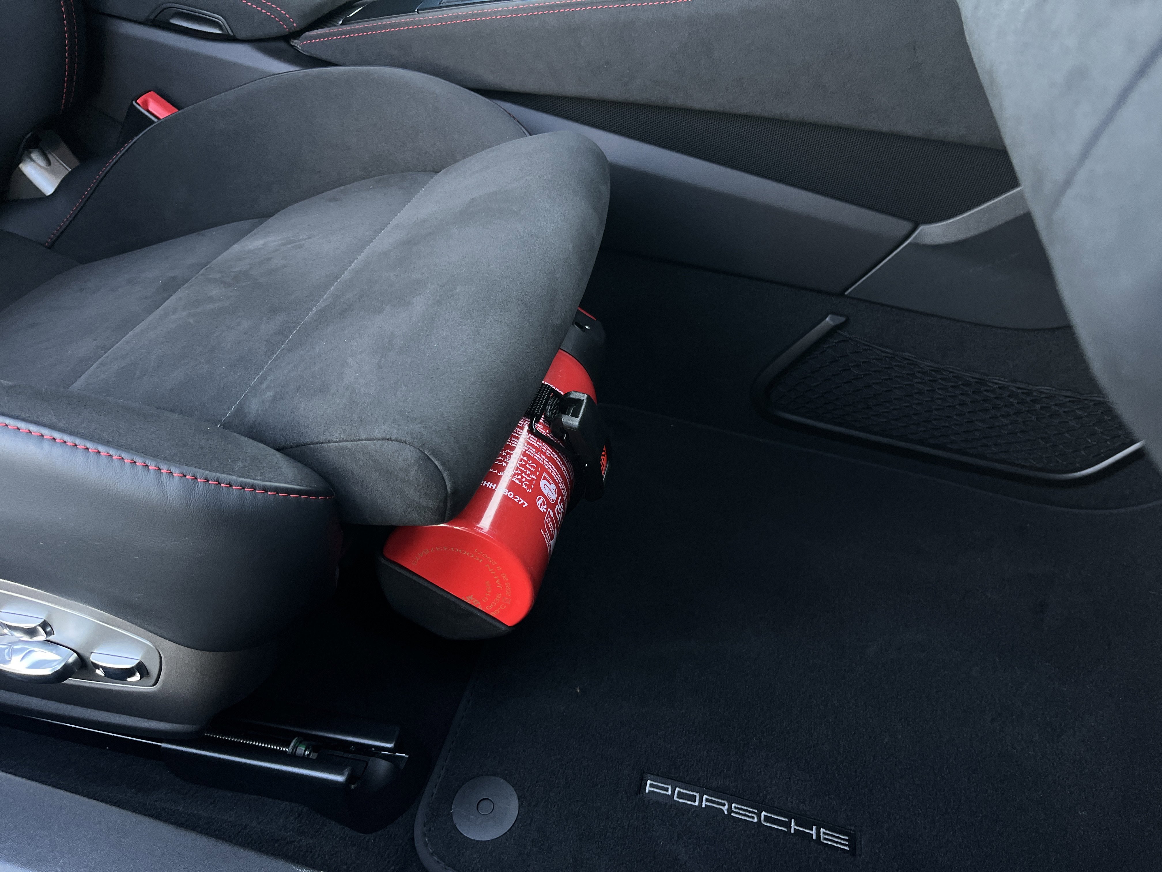 Certified 2025 Porsche 718 Boxster Spyder RS image 43