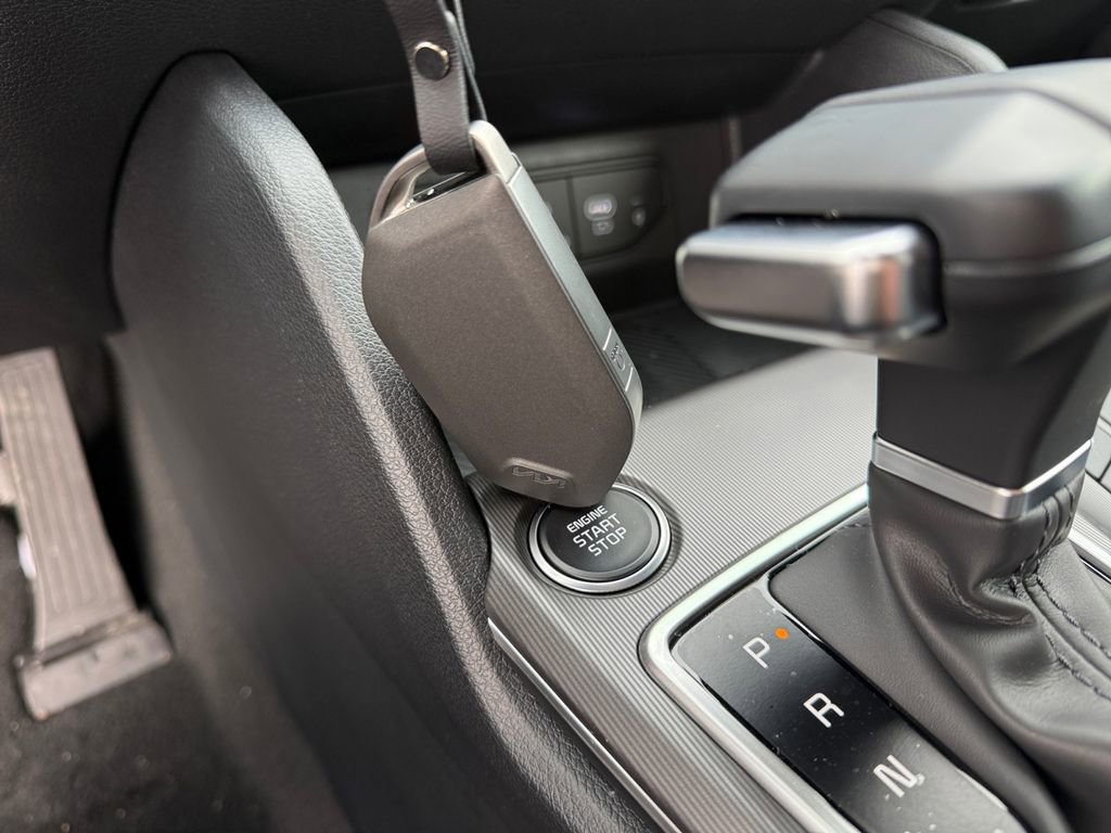 New 2026 Kia Sportage SX AWD/4WD image 31