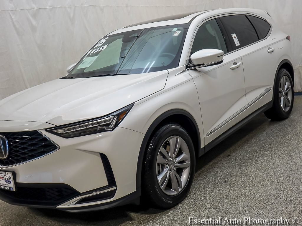 Used 2025 Acura MDX SH-AWD image 4