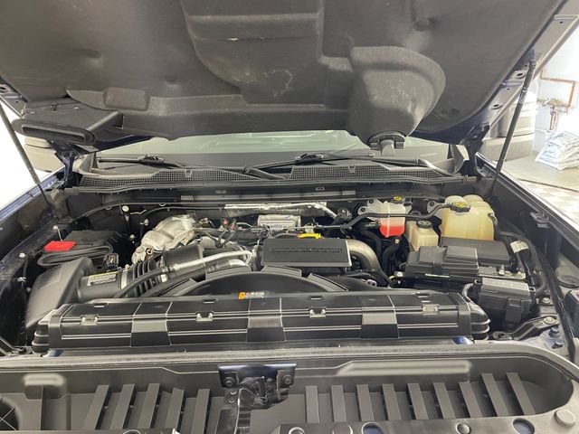 Used 2022 Chevrolet Silverado 2500 LTZ w/ LTZ Premium Package image 23
