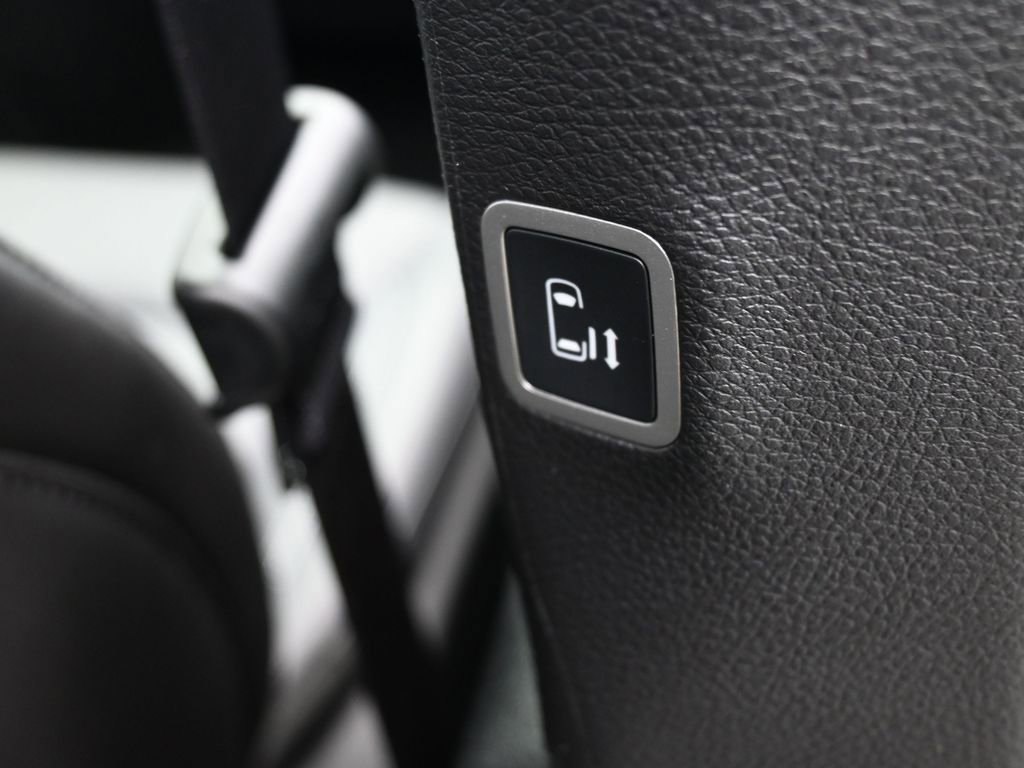 New 2026 Chrysler Pacifica Select image 38