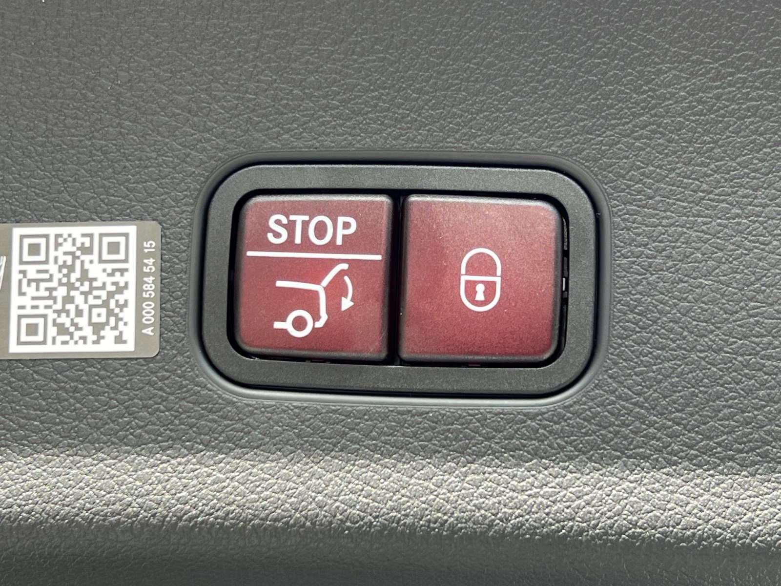 New 2026 Mercedes-Benz GLC 300 4MATIC image 25