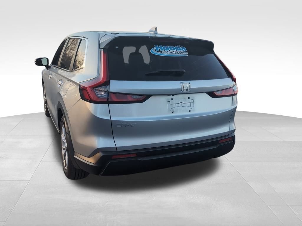 Used 2025 Honda CR-V EX image 6