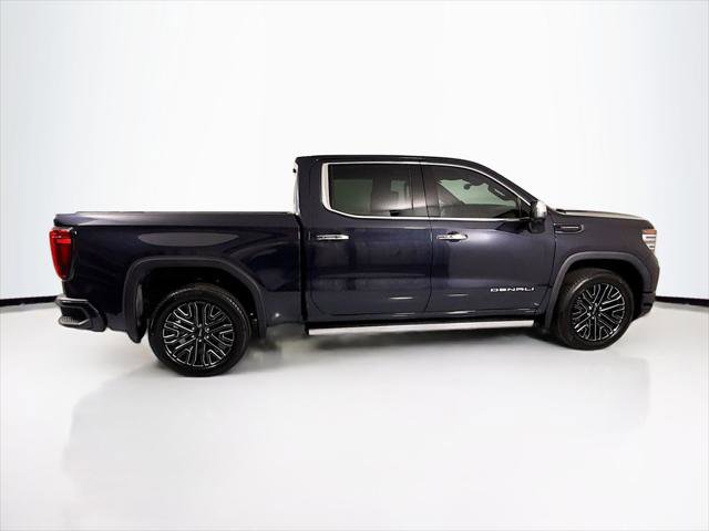 Used 2022 GMC Sierra 1500 Denali Ultimate AWD/4WD image 4