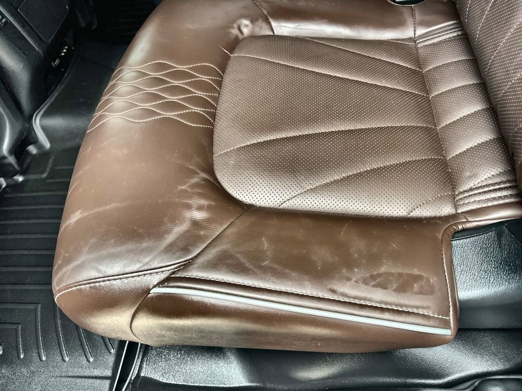 Used 2017 INFINITI QX80 Limited w/ All Season Package AWD/4WD image 17