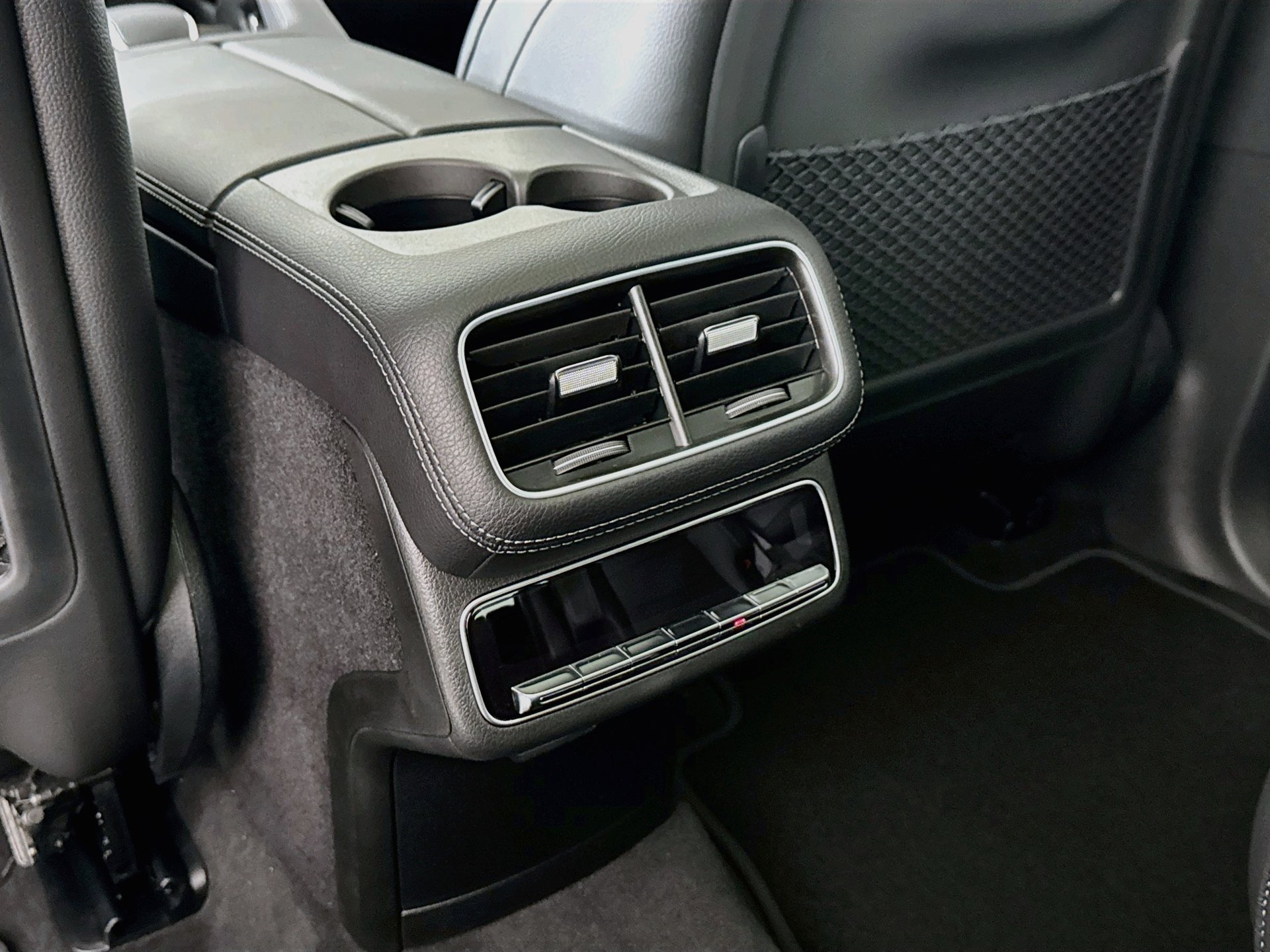 New 2027 Mercedes-Benz GLS 450 4MATIC image 28