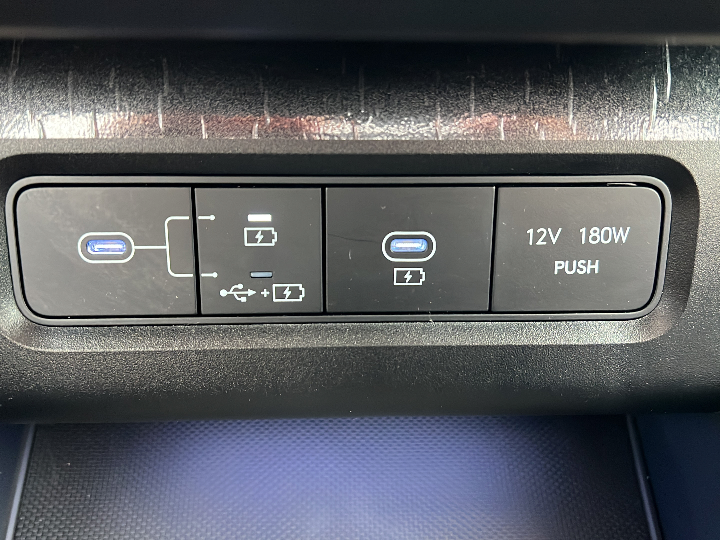 Used 2025 Hyundai Tucson SEL AWD/4WD image 19