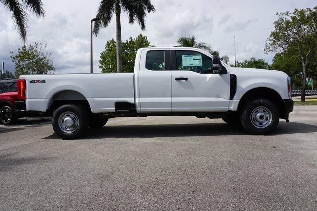 New 2027 Ford F350 XL AWD/4WD image 16