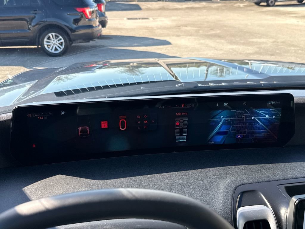 Certified 2025 Ford Expedition Active image 18