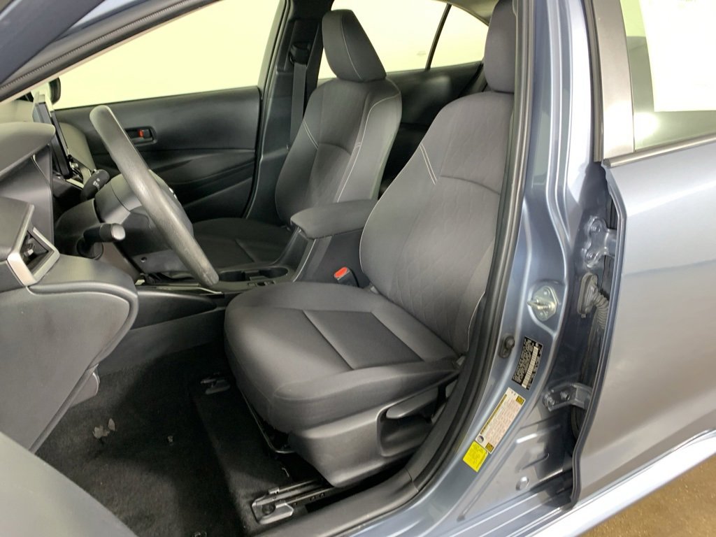 Used 2023 Toyota Corolla LE w/ Carpet Mat Package (TMS) image 16