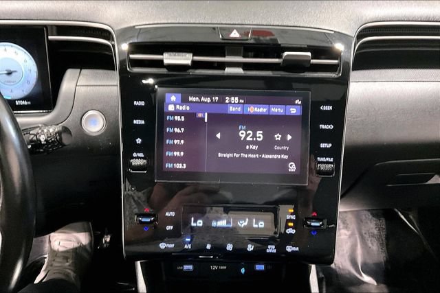 Used 2022 Hyundai Santa Cruz SEL Premium AWD/4WD image 19