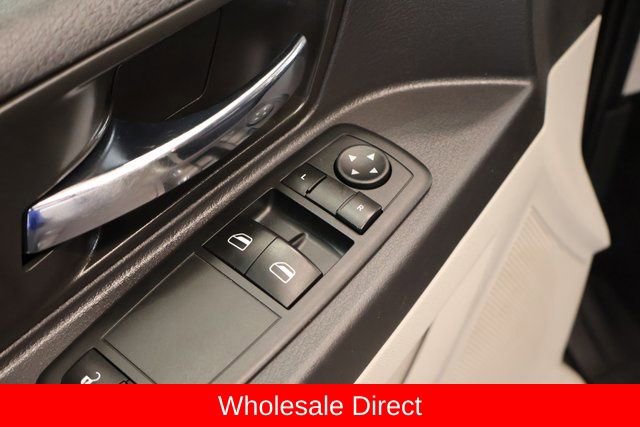 Used 2010 Dodge Grand Caravan SE image 10