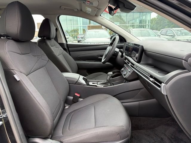 Certified 2025 Hyundai Tucson SE FWD image 30