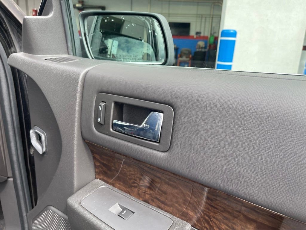 Used 2017 Ford Flex Limited AWD/4WD image 21