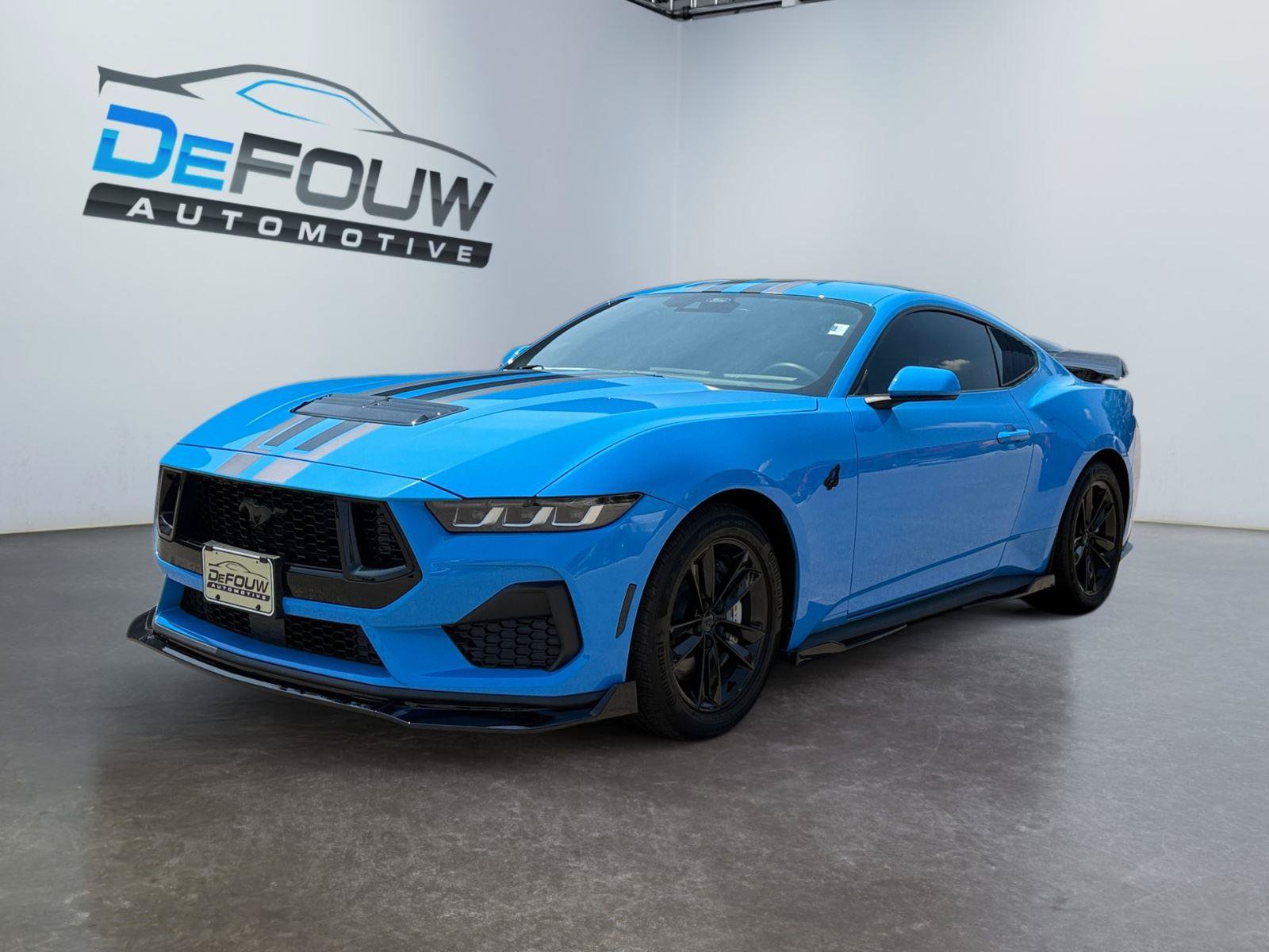 Used 2025 Ford Mustang GT RWD image 7
