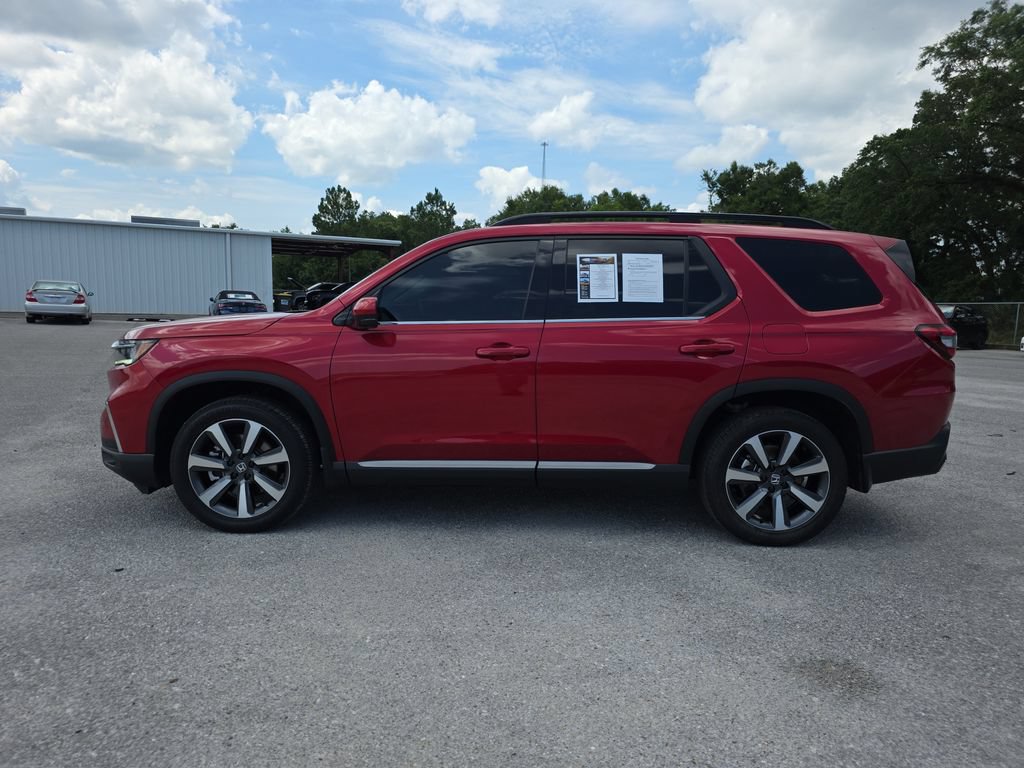 Used 2025 Honda Pilot Elite image 5