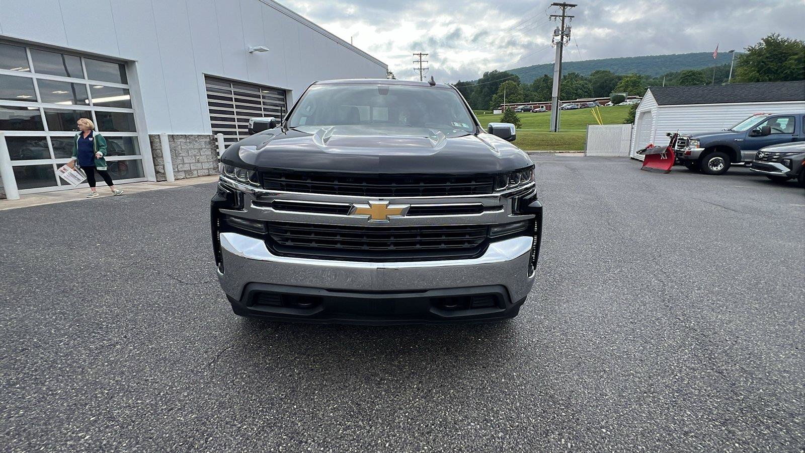 Used 2020 Chevrolet Silverado 1500 LT w/ All-Star Edition AWD/4WD image 9