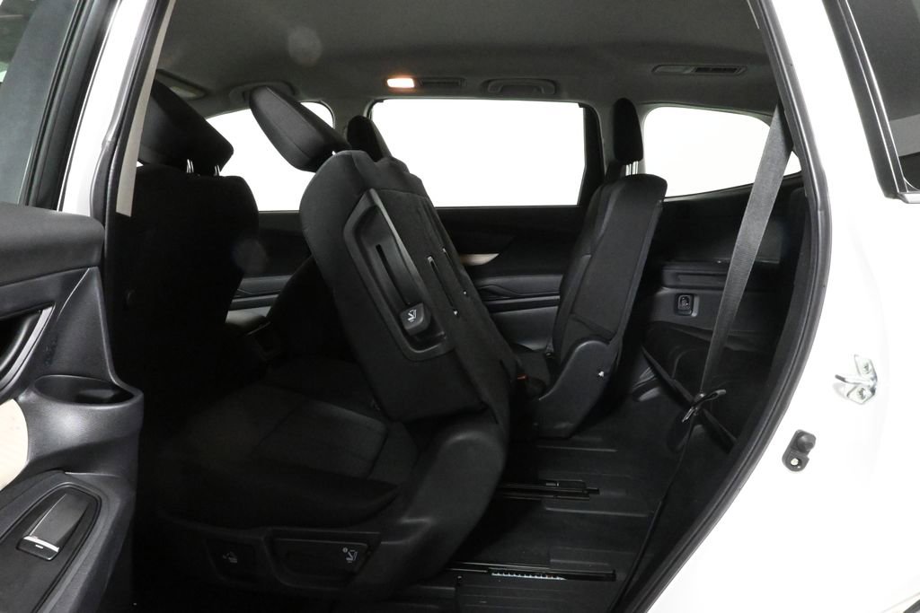 Used 2022 Subaru Ascent 8-Passenger image 32