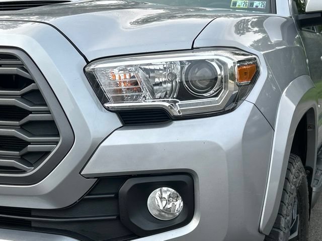 Used 2021 Toyota Tacoma TRD Sport AWD/4WD image 13