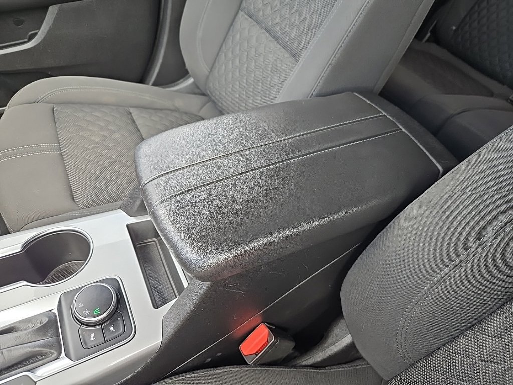 Used 2022 Chevrolet Blazer LT FWD image 29
