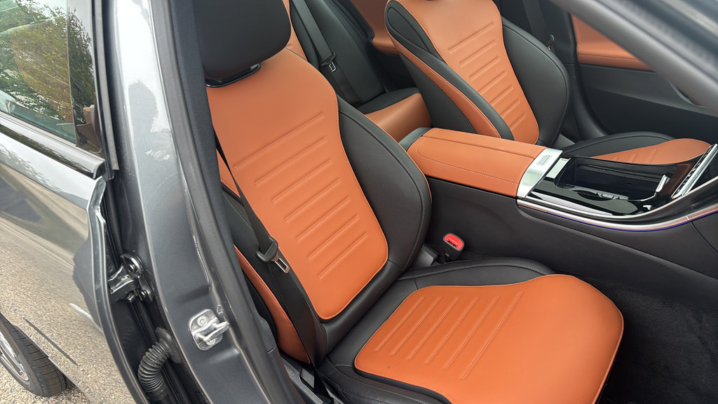New 2026 Mercedes-Benz C 43 AMG 4MATIC Sedan image 22