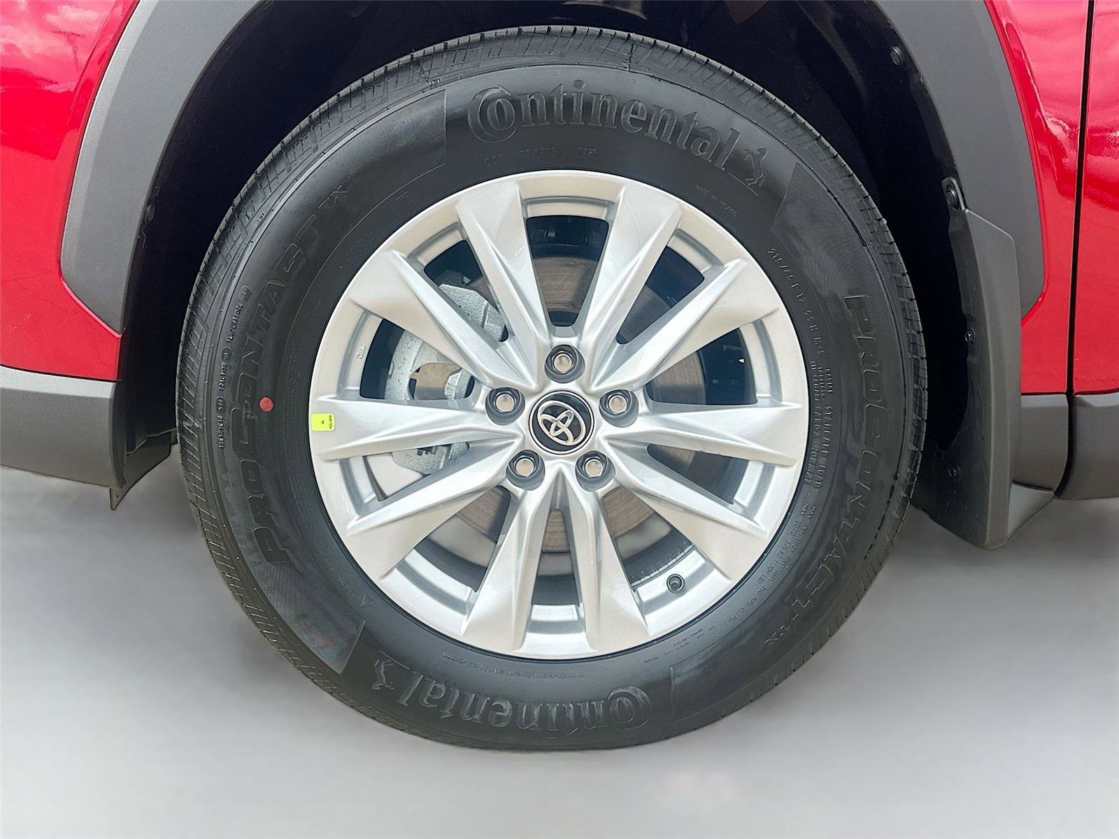 New 2026 Toyota Corolla Cross LE image 29