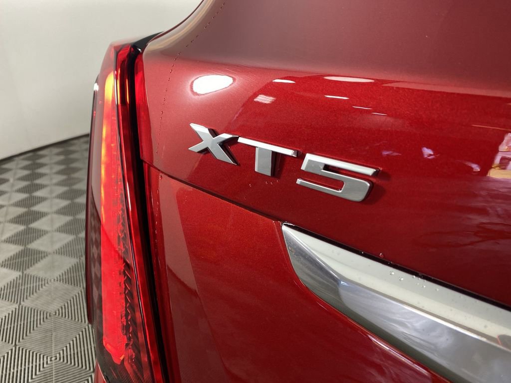 New 2025 Cadillac XT5 Premium Luxury image 33
