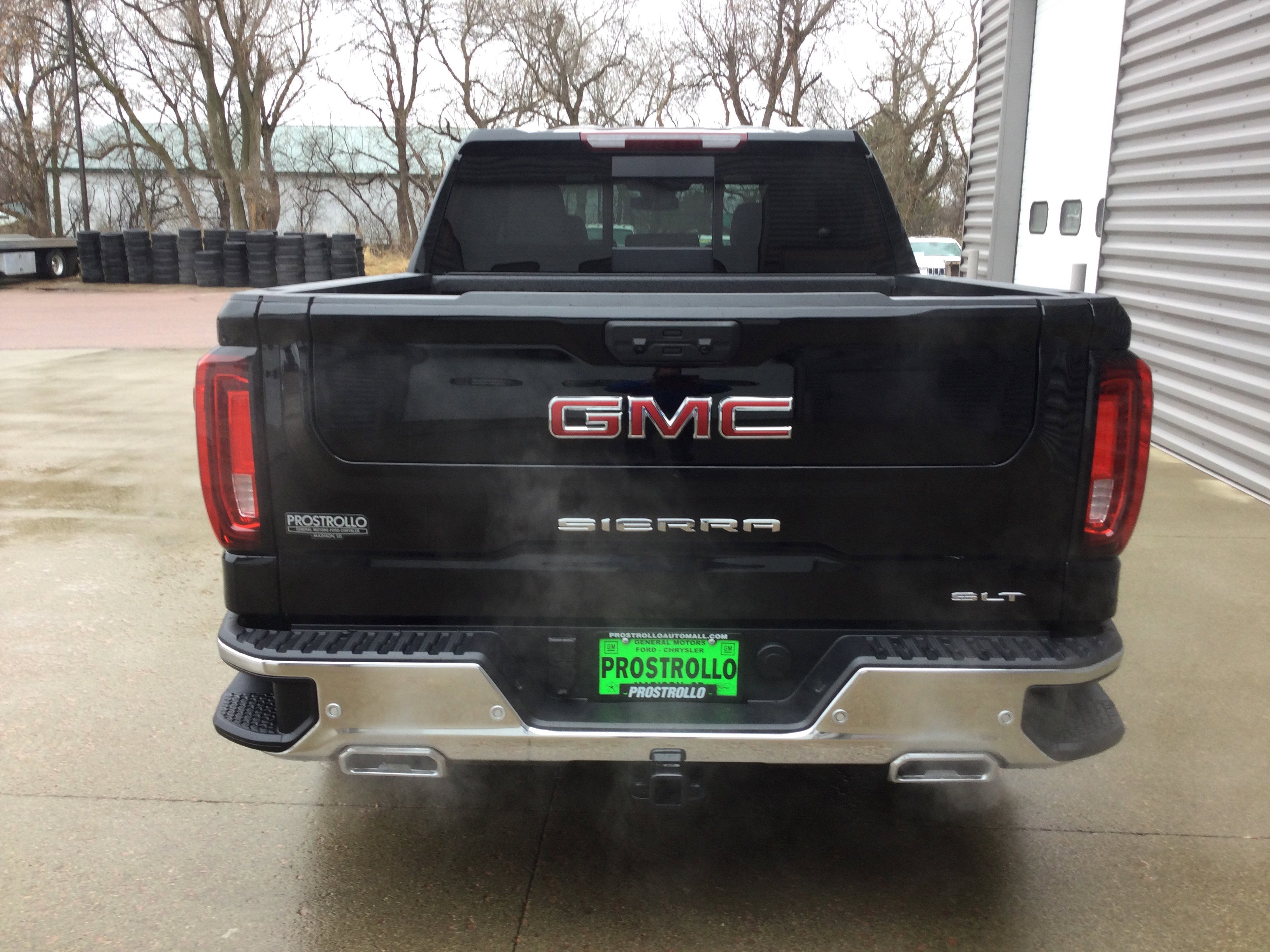 New 2026 GMC Sierra 1500 SLT w/ SLT Premium Plus Package image 4