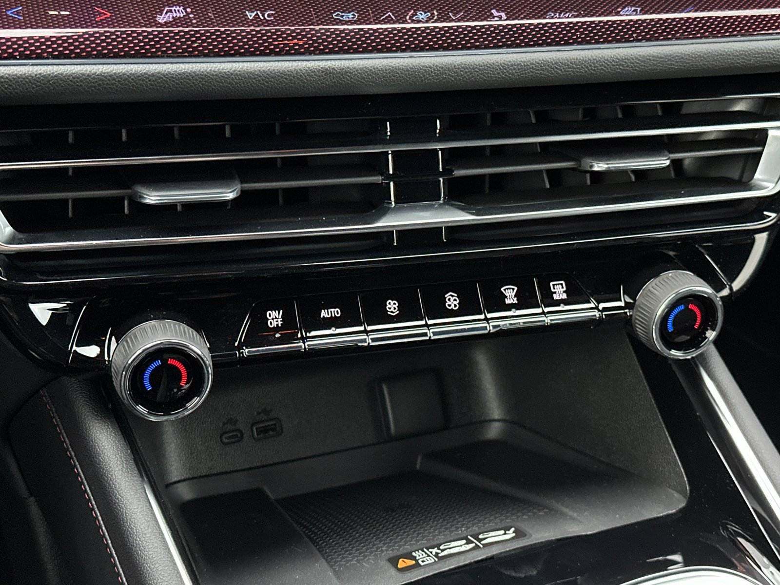 New 2026 Chevrolet Traverse Z71 image 26