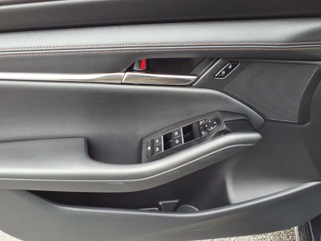 Used 2024 MAZDA MAZDA3 s image 10