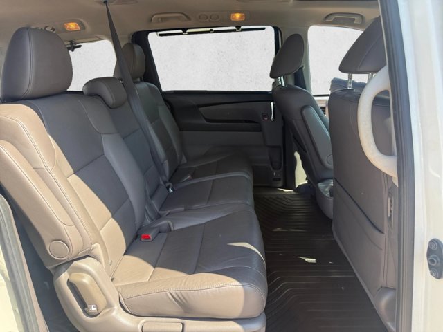 Used 2016 Honda Odyssey Touring image 19