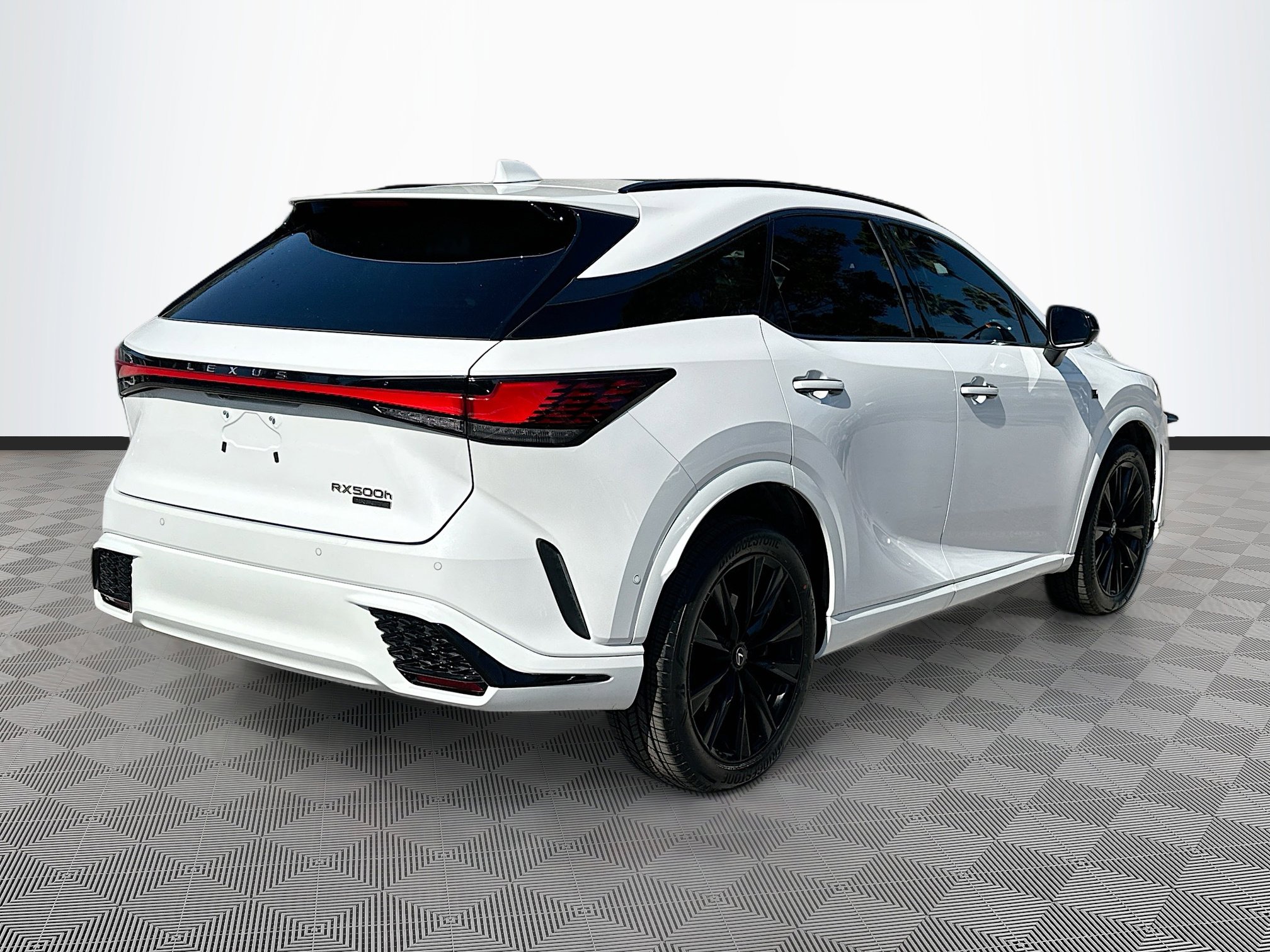 Used 2024 Lexus RX 500h F Sport image 7