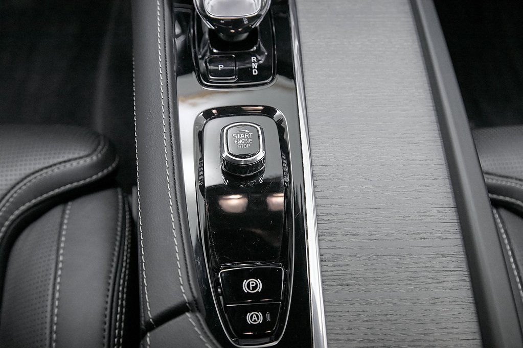 Certified 2024 Volvo V90 B6 Cross Country Ultimate image 21