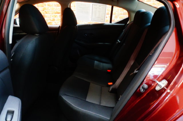 Certified 2024 Nissan Sentra SV FWD image 35