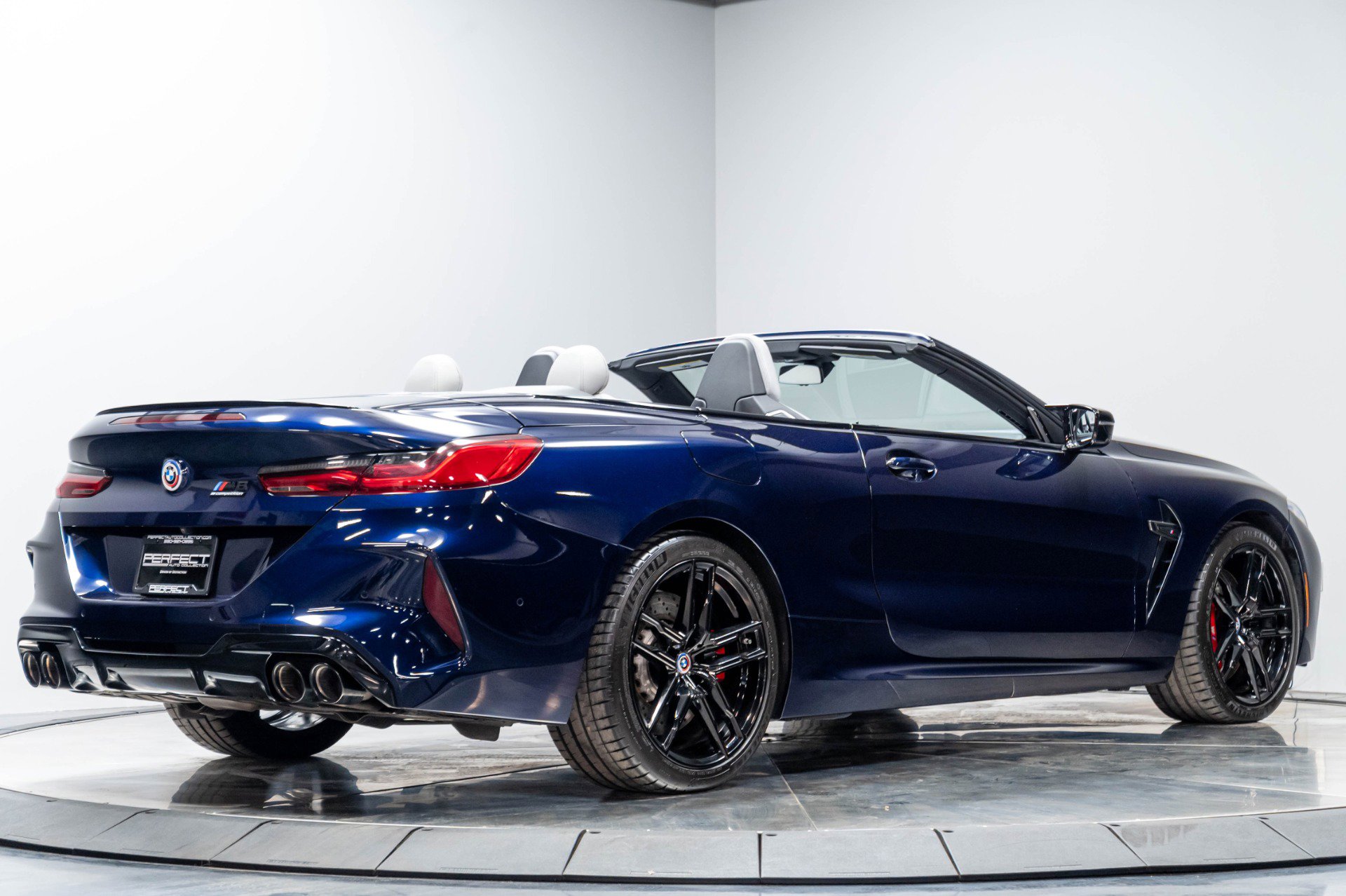 Used 2023 BMW M8 Competition AWD/4WD image 16