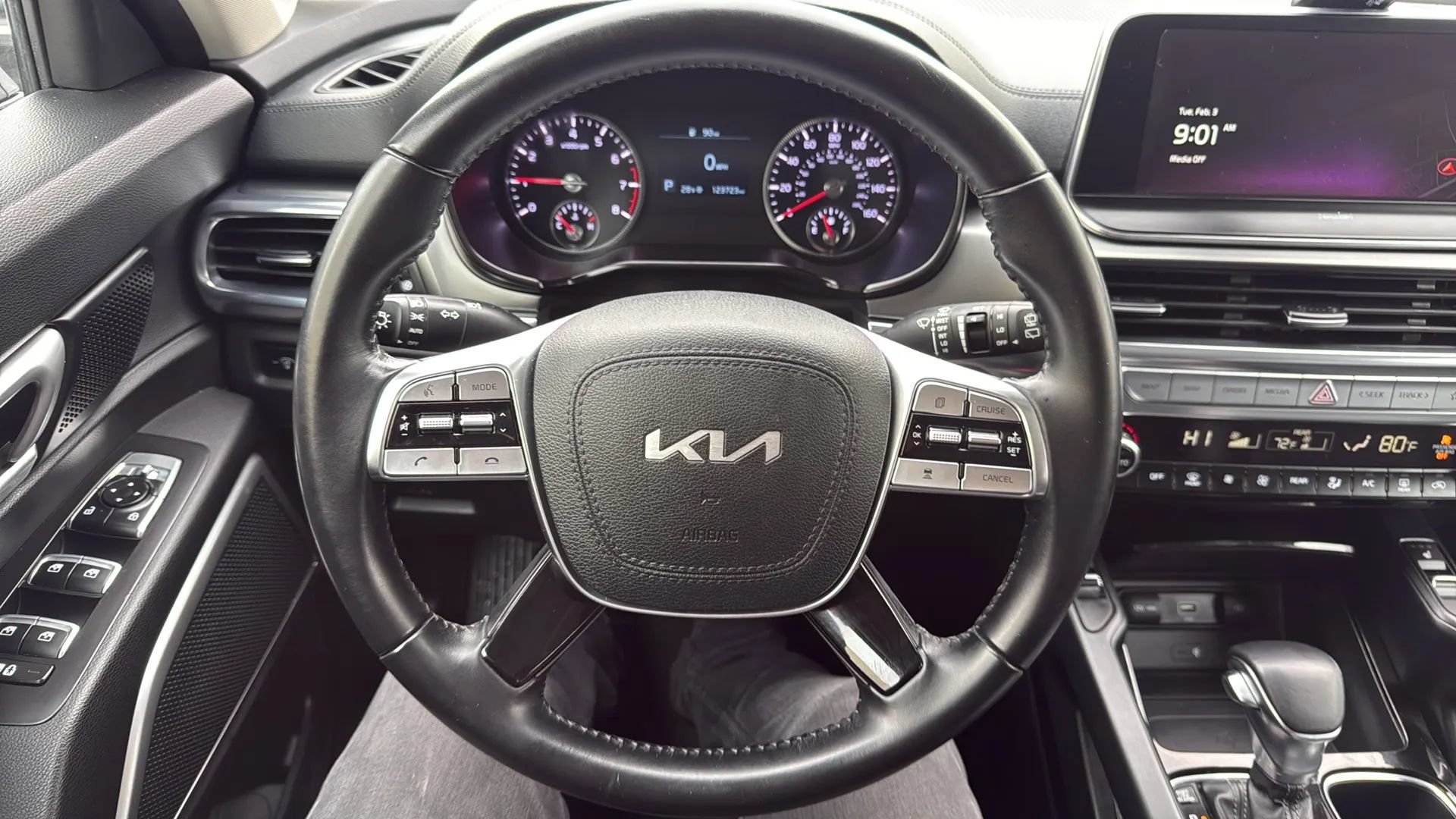 Used 2022 Kia Telluride S AWD/4WD image 10