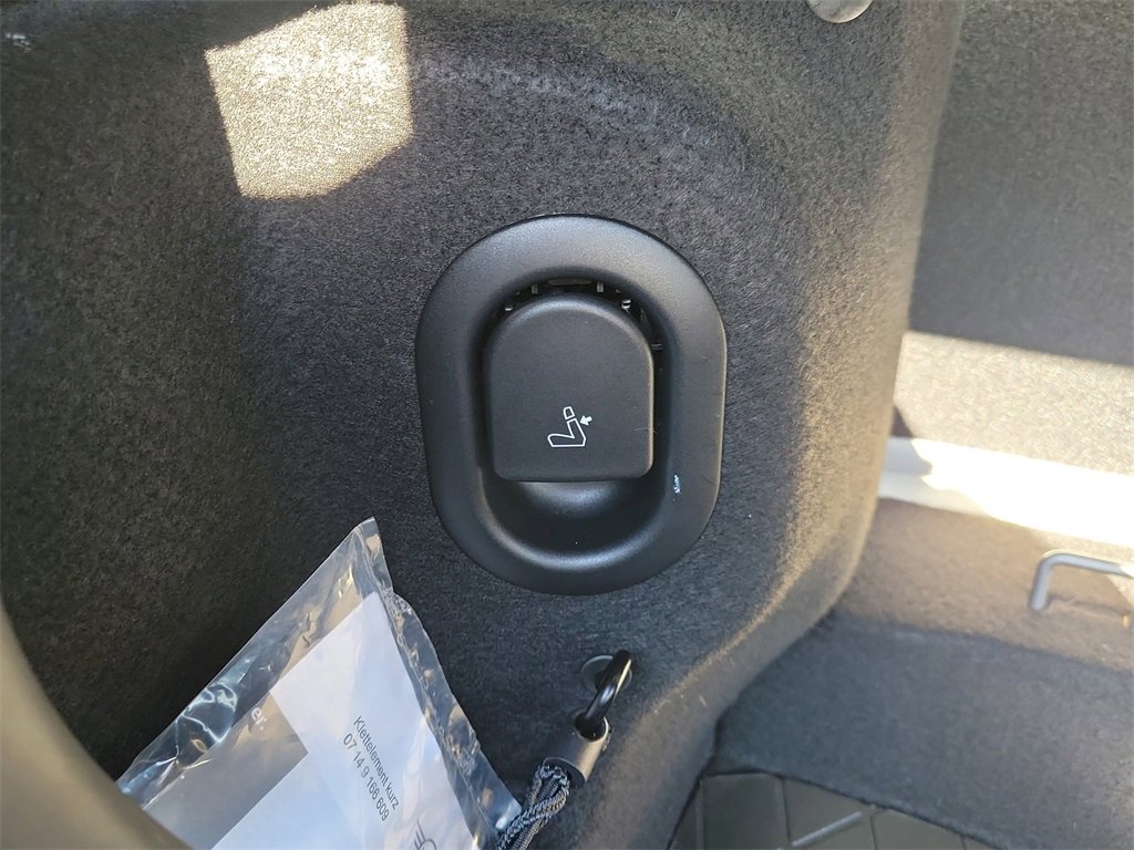 Used 2023 MINI Cooper S image 14